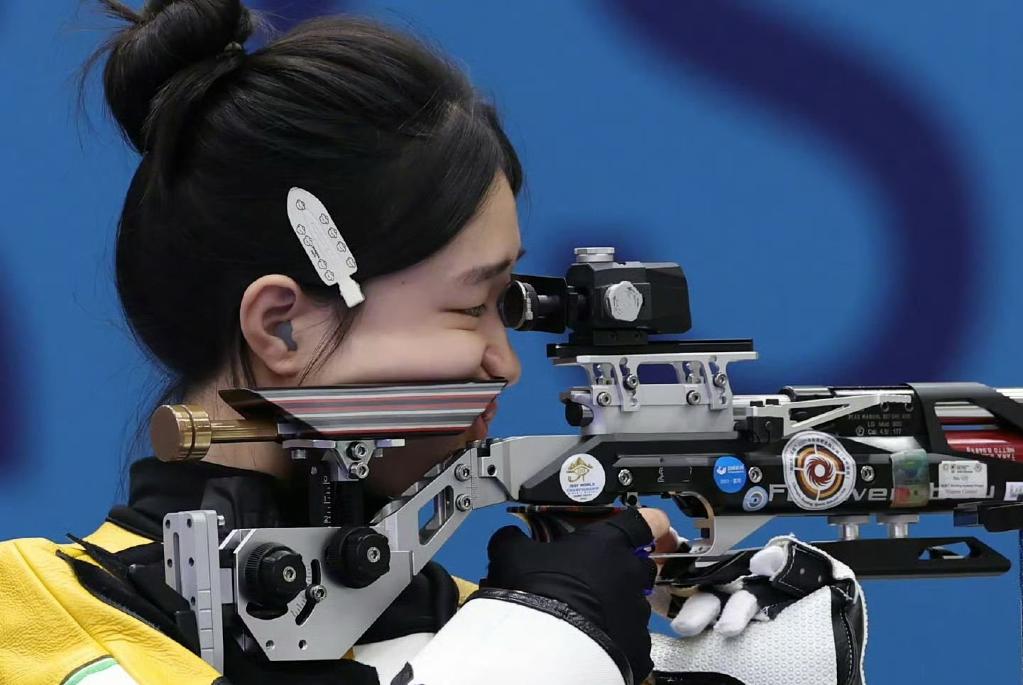 俄罗斯射击选手表现稳定，夺取银牌