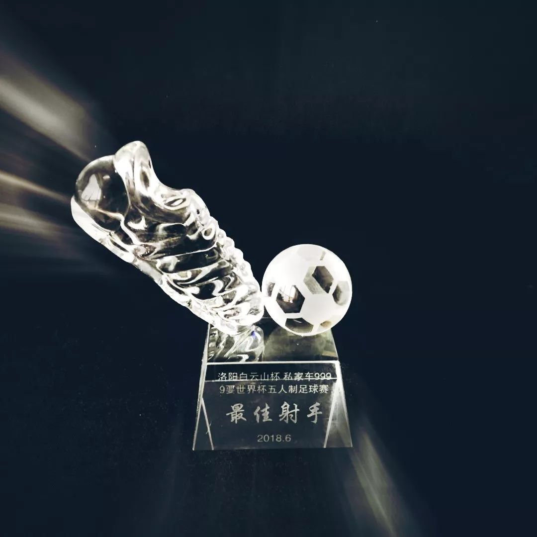 紧迫对决！强手争夺奖牌领先的简单介绍