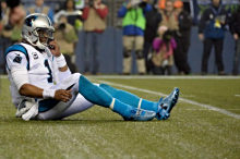 俄罗斯队员在外卡赛事中拼尽全力