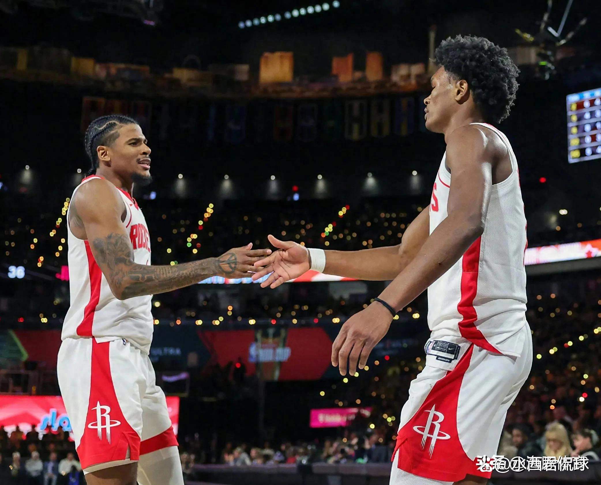 独行侠新援火箭表现出色，带队连胜