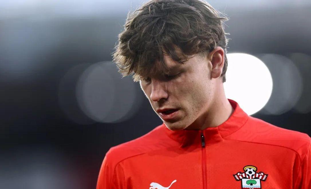 南安普顿新星闪现获得主教练赞扬