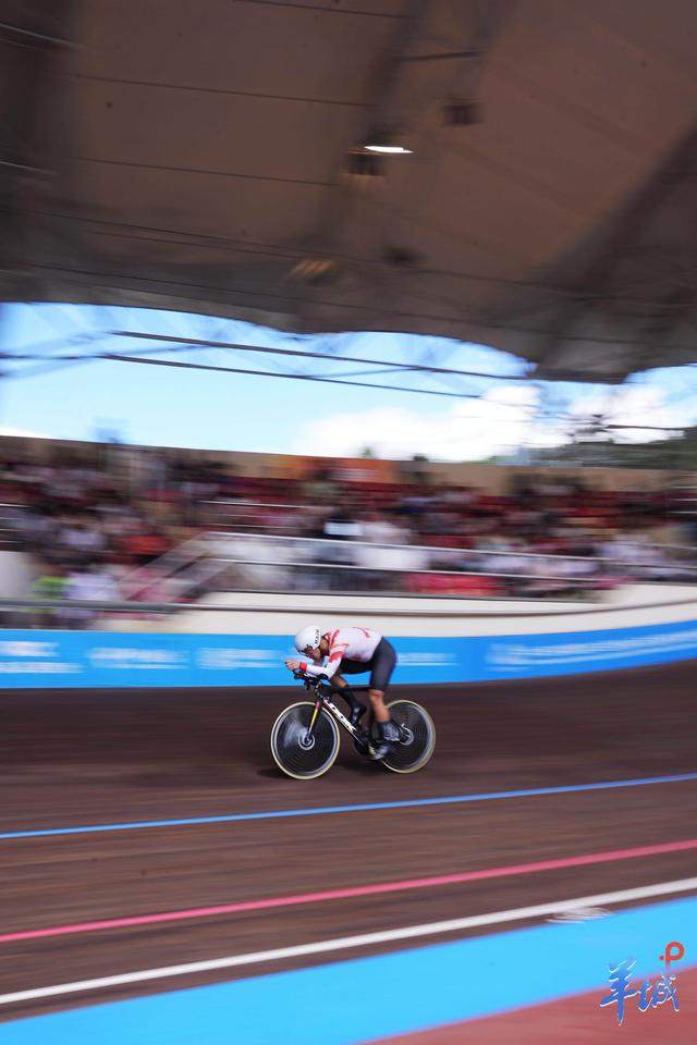 精彩瞬间连连,赛事场面扣人心弦的简单介绍 精彩瞬间连连,赛事场面扣人心弦的简单介绍