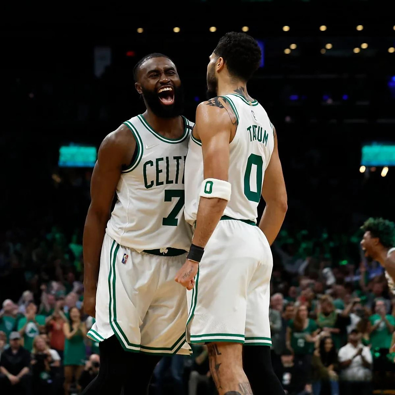 进攻防守对决将马上上演,比赛看点十足的简单介绍 进攻防守对决将马上上演,比赛看点十足的简单介绍