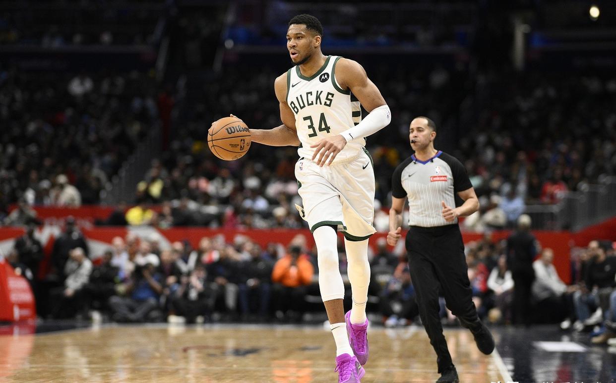 勇士客场连战大胜，雄鹿持续领跑东部赛区