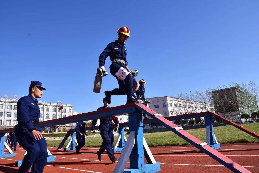 杭州队员斗志昂扬，坚信努力将赛季乘风破浪的简单介绍