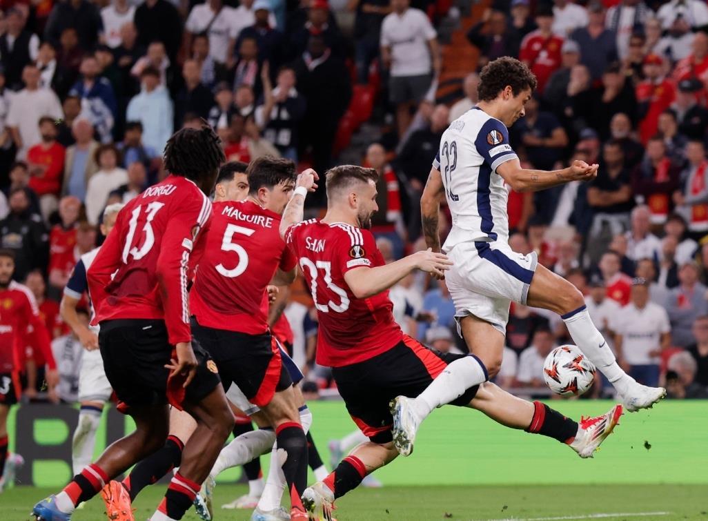 沃尔夫斯堡主场落败，球迷失望不已的简单介绍