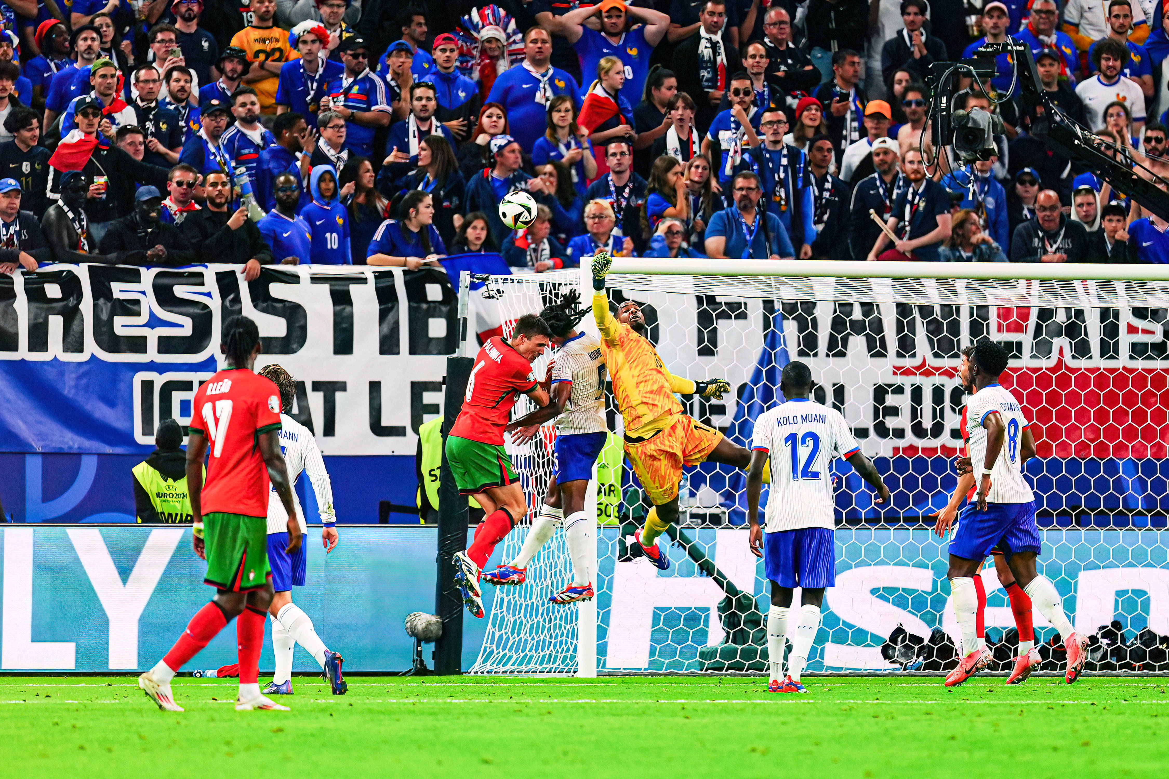 比利时与葡萄牙较量,双方实力堪比 比利时与葡萄牙较量,双方实力堪比