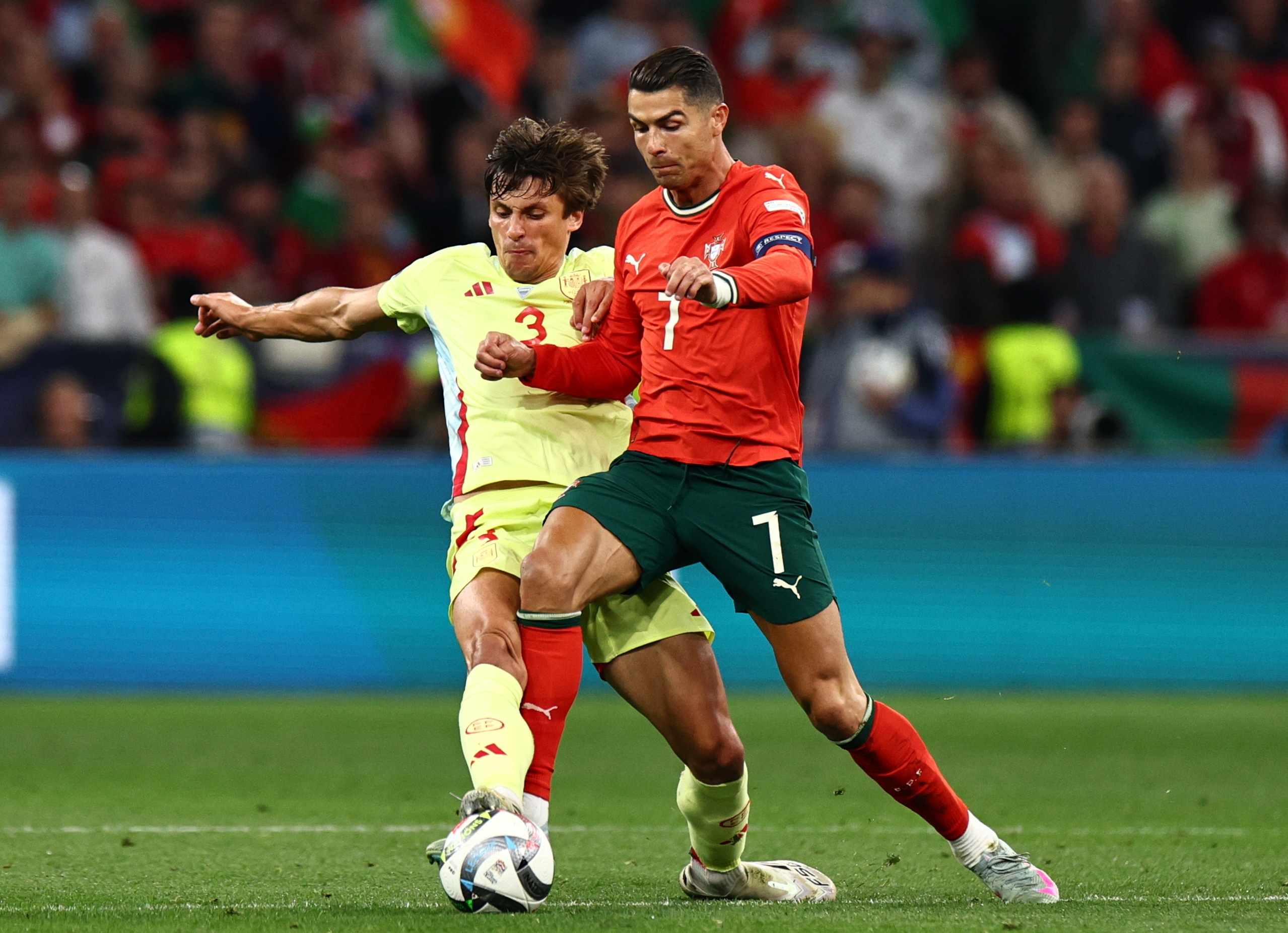 葡萄牙不敌乌克兰,欧洲杯强赛收官 葡萄牙不敌乌克兰,欧洲杯强赛收官