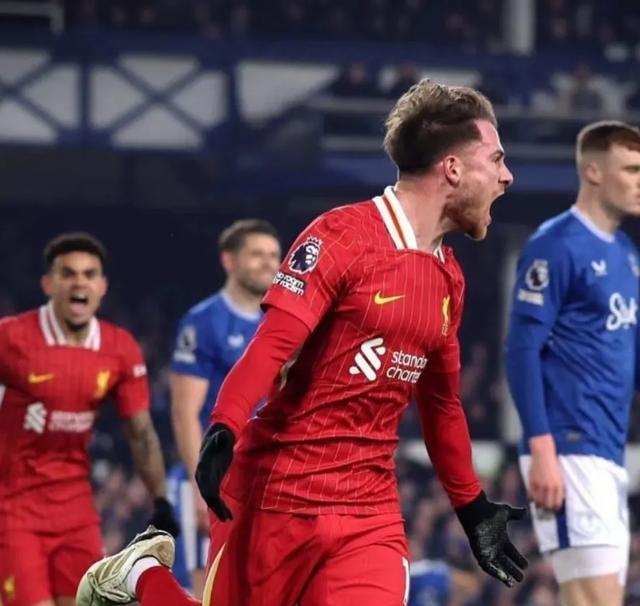 利物浦胜狼队，升至英超榜首位置