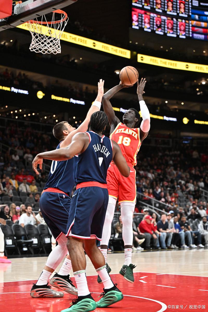 雄鹿主场战胜老鹰，卫东部第一的简单介绍