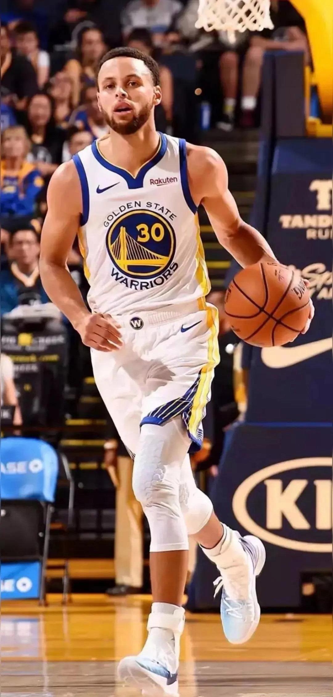 勇士力克马刺,斯蒂芬-库里火力全开 勇士力克马刺,斯蒂芬-库里火力全开