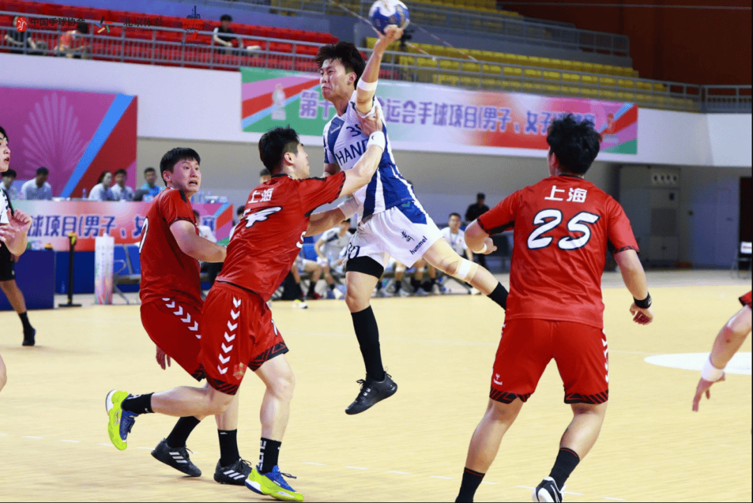 北京辽宁取得开门红提前晋级！