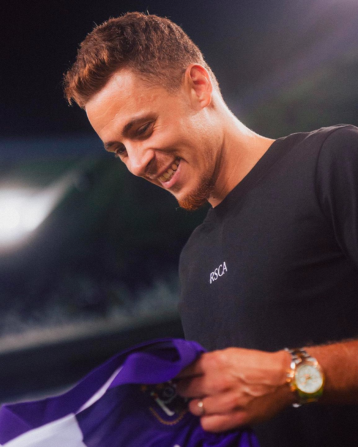 尤文图斯宣布签下阿扎尔! 尤文图斯宣布签下阿扎尔!