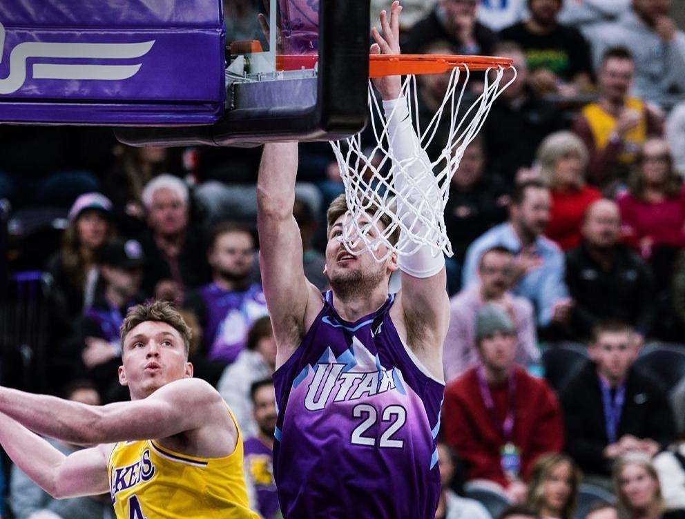 湖人擒下爵士，继续保持不败