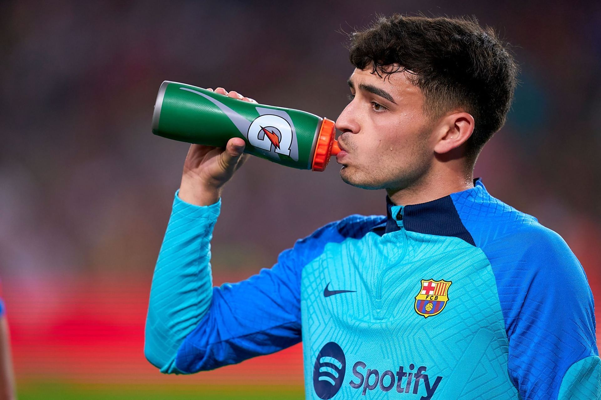 拜仁险胜英格兰，佩德里高光表现的简单介绍