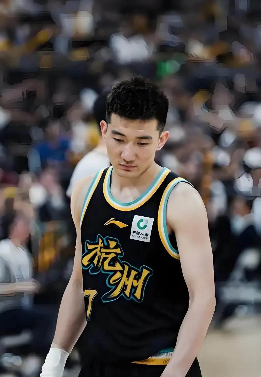 吉林队险胜天津队，孙铭徽高光表现的简单介绍